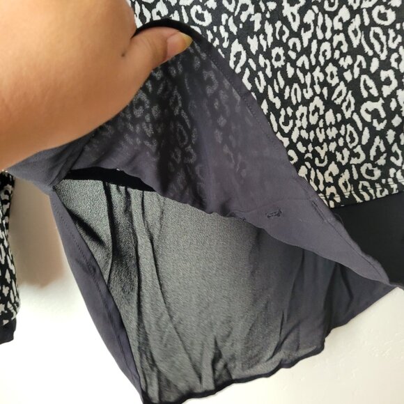 Elle Ruffle Neck Layered Animal Print Blouse - Picture 4 of 9